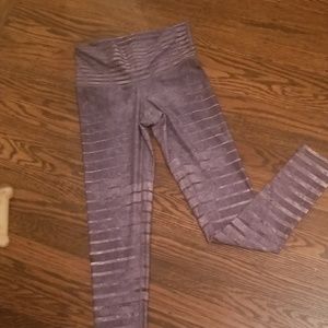 Niyamasol leggings
